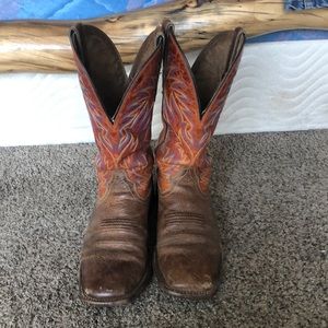 Men’s ariat boots